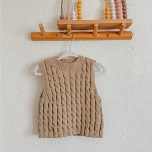 Chenille Cable Knit Sleeveless vest top